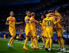 巴塞罗那发布备战花絮，今夜临场应变，亚冠任务艰巨，球队文化再被提及(巴塞罗那最新引援名单)