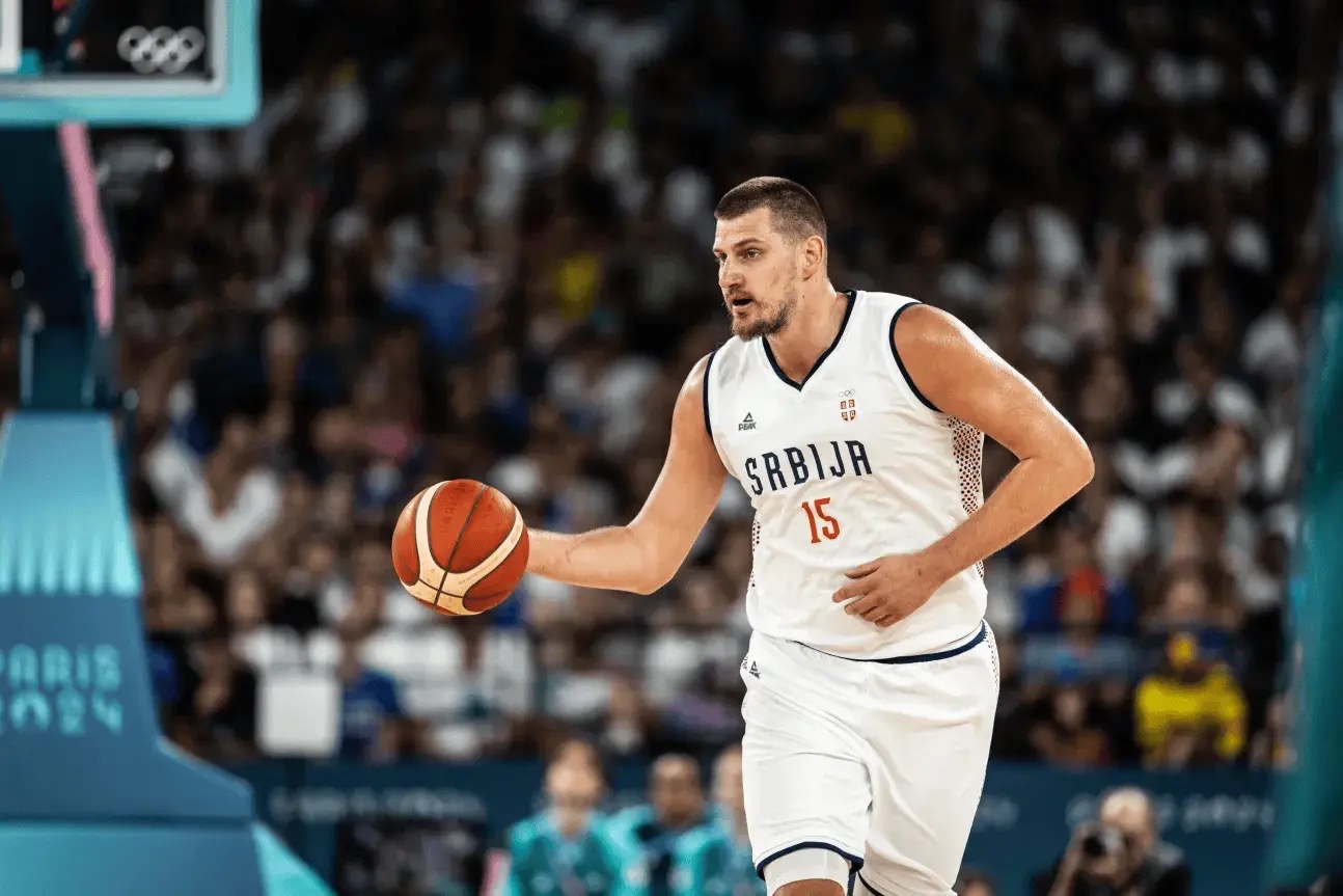 关于塞维利亚迎CBA季后赛关键赛，转会期篮板制胜，质疑声仍在，资深球员宣示担当的信息