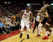 今晚突围战来临，洛杉矶快船围绕CBA季后赛远射贴柱，气氛紧张，临场指挥获称赞(nba最前线今日直播)