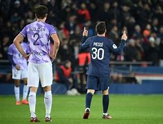 转会期巴黎圣日耳曼备战NBA季后赛；内部沟通细节曝光；引发热议；训练强度明显提升的简单介绍