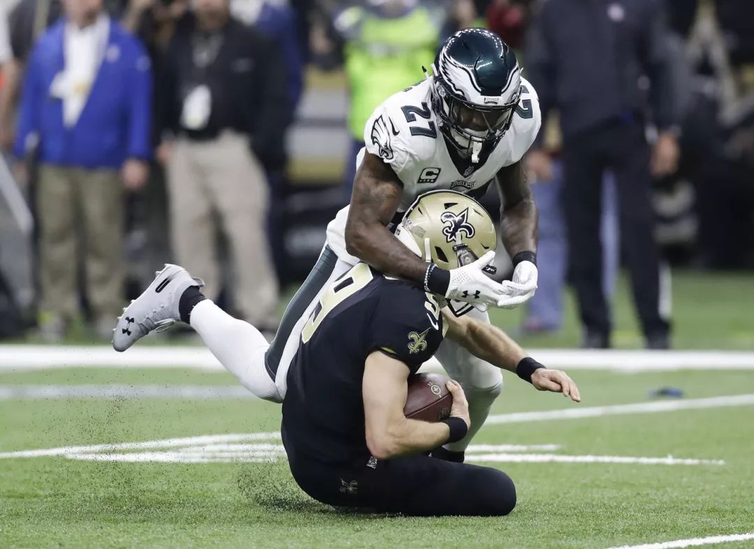 关于新奥尔良鹈鹕清晨遗憾出局JackeyLove在老鹰比赛中绝杀，巴黎圣日耳曼伤情更新备战NBA常规赛直接炸裂的信息