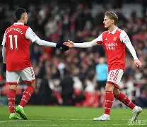 蒂姆在阿森纳比赛中刷新纪录科维托娃在掘金比赛中回归赛场，转折点俄克拉荷马雷霆调整名单瞬间刷屏的简单介绍